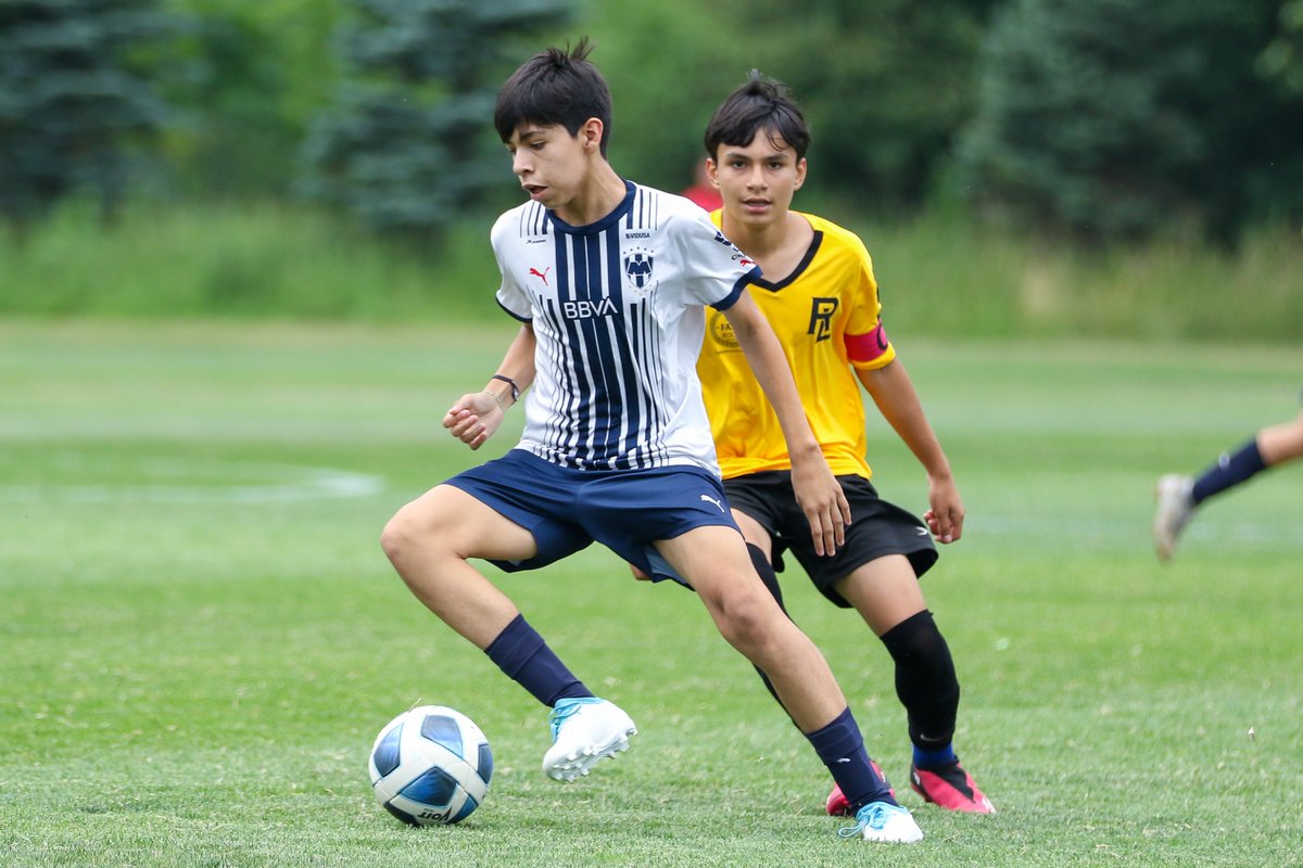 Rayados's tweet photo. La #CopaRayadosChicago 2023 ya arrancó y aquí te dejamos las primeras postales que nos han dejado nuestros Rayados #Sub13.📸🤠👇🏼

¡Mucha calidad en la cancha!⚽💙 https://t.co/yQfGjs5001