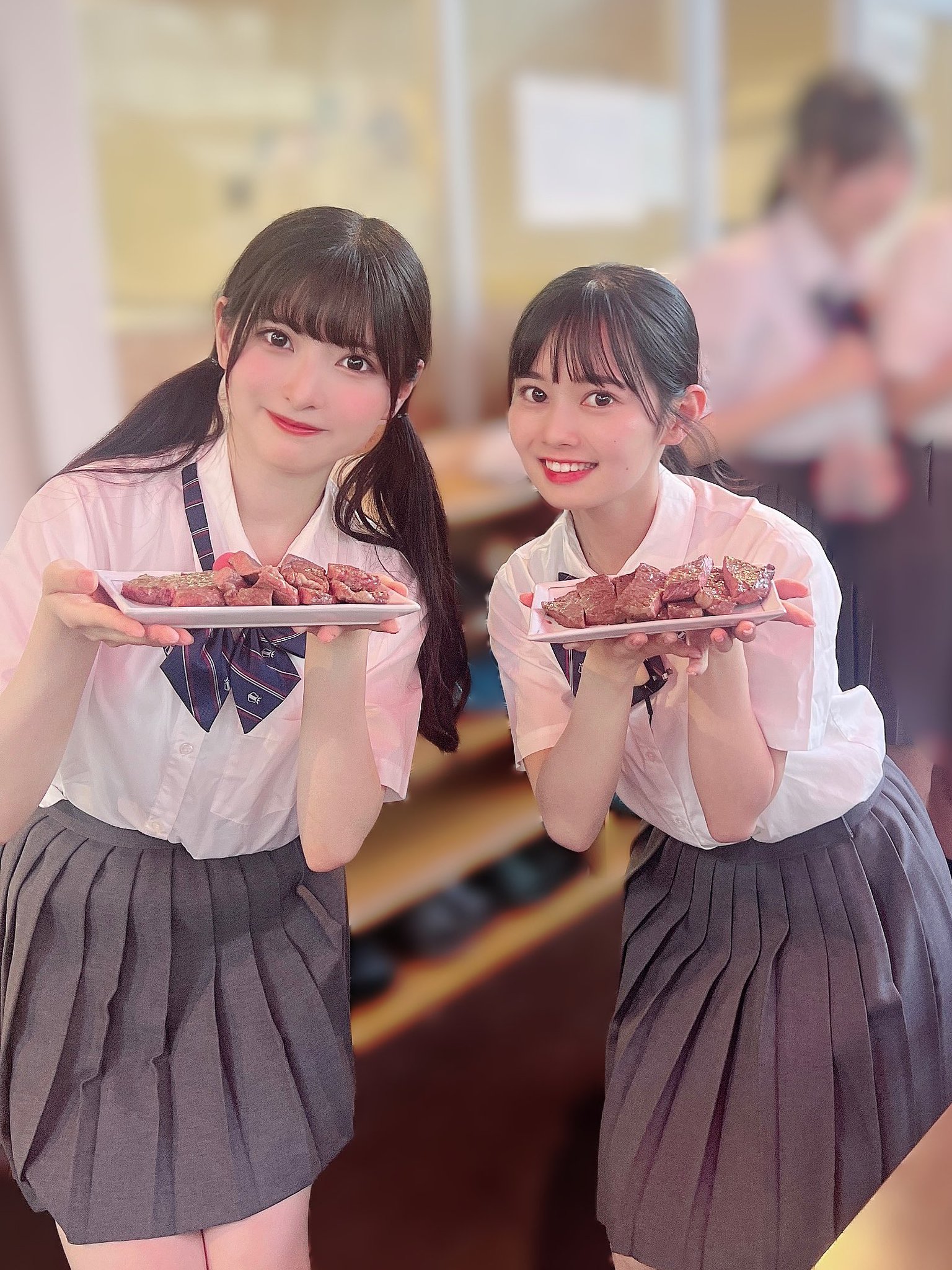 【102】（未開封）#ババババンビ近藤沙瑛子小鳥遊るいシリアル&サイン入りパネル ♯ババババンビ小鳥遊るい、近藤沙瑛子が大胆カット共演 写真集