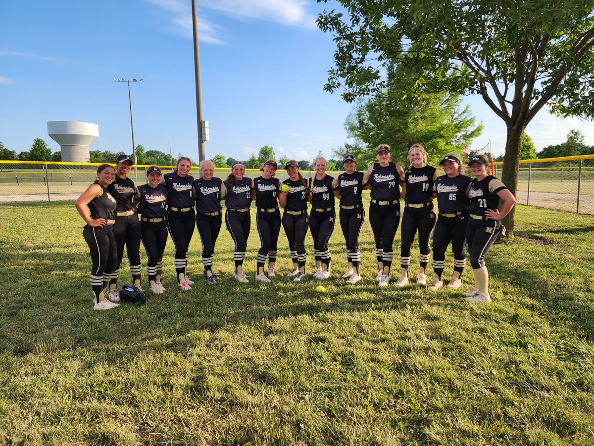 The team played great defensively today and pitched amazingly.  Finished day 1 of <a href="/TopGunEvents/">Top Gun Events</a> Patriot 1 and 1 l 1 to 0 and w 3 to 1.  <a href="/keirafarritor24/">keirafarritor</a> 2dbls .500, <a href="/rmartin1016/">Rhiannon Martin</a> dbl, <a href="/JuchtEmily/">Emily Jucht</a> Dbl <a href="/payton_kincaid/">Payton Kincaid</a> dbl, <a href="/laila_fiscus/">Laila Fiscus</a> h, sb. <a href="/AlyssaBreckner/">Alyssa Breckner</a> 7ks, complete game