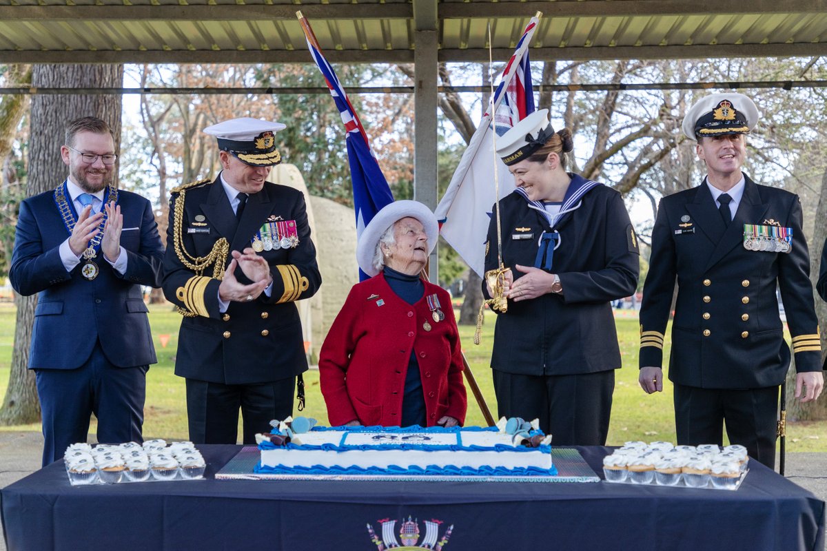 Australian_Navy's tweet photo. Celebrating the 80th anniversary of #HMASHarman, a Freedom of Entry march was held today in Queanbeyan, NSW. 

The ceremony symbolises public confidence in allowing an armed body entry into a city and we'd like to thank the Queanbeyan community for supporting #OurPeople. https://t.co/mwlEQt80W0