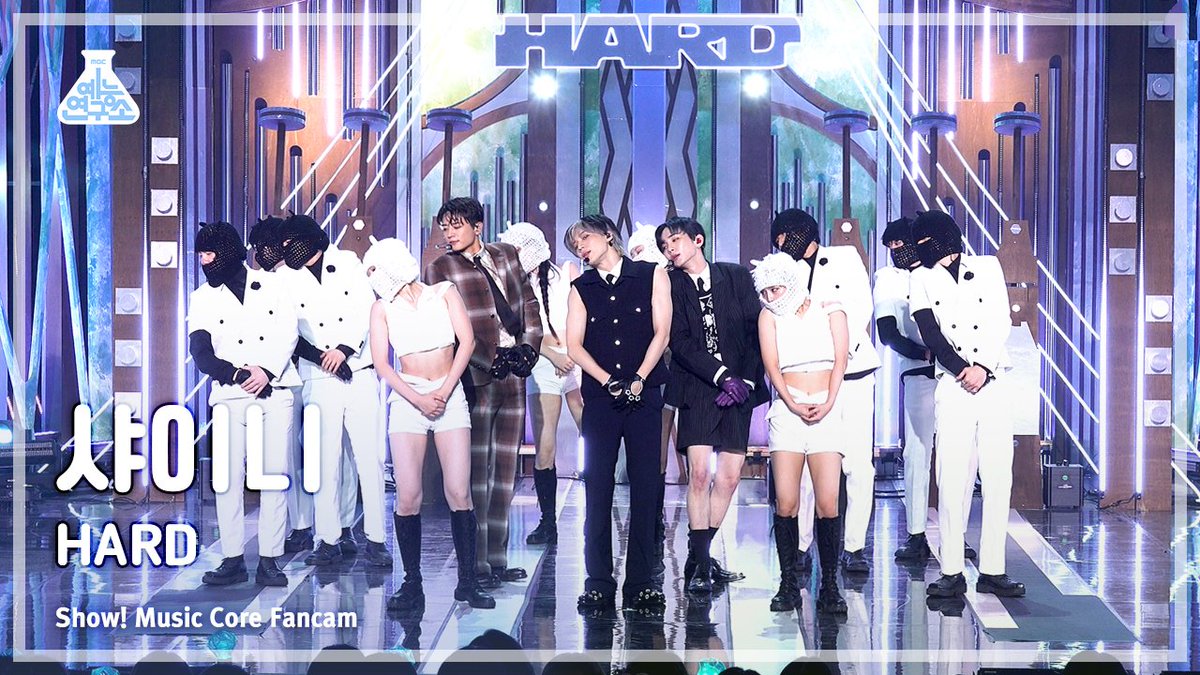 230701🔍[예능연구소 4K 직캠]

‘샤이니 – HARD’
▶ youtu.be/l2-3xmj1VP0

#쇼음악중심 #음중 #샤이니 #SHINee #HARD <a href="/SHINee/">SHINee</a>
