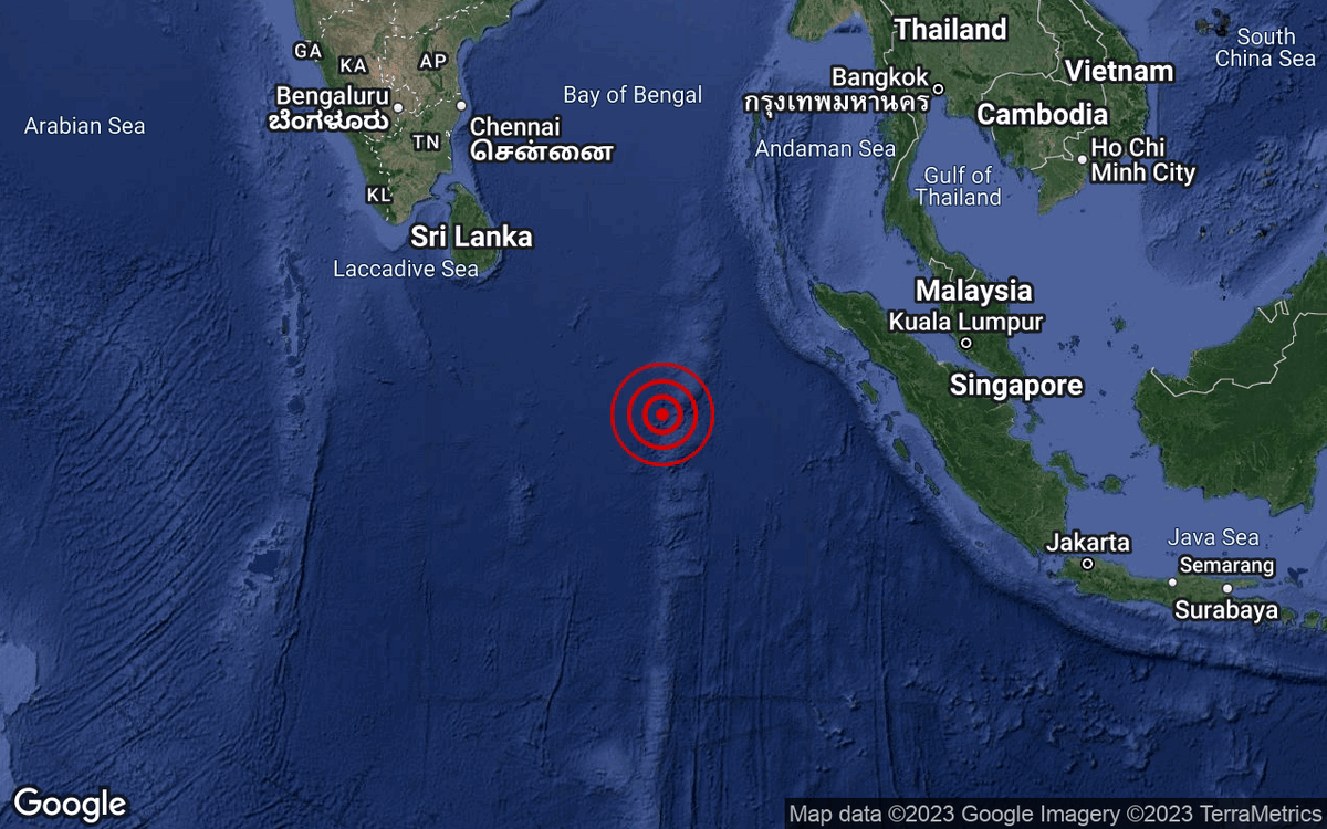 metmalaysia's tweet photo. Gempa bumi kuat M6.1 di Utara Lautan Hindi  pada 3:29 petang, 1 Julai 2023. Pusat gempa bumi di 0.1° Utara dan 88.8° Timur dengan kedalaman 10 km. 843km Barat dari Simeulue,Indonesia.
Tiada ancaman tsunami kepada Malaysia.
#gempabumiMETMalaysia
#mygempa.met.gov.my https://t.co/ahIhwJvaPM