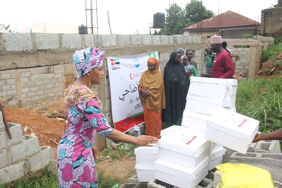 mona_foundation's tweet photo. The Mona Audu Foundation felicitates with Muslim faithfuls visiting communities and slaughtering cows in celebrations of the Eid El Kabir celebration. https://t.co/LUrLKSZylX