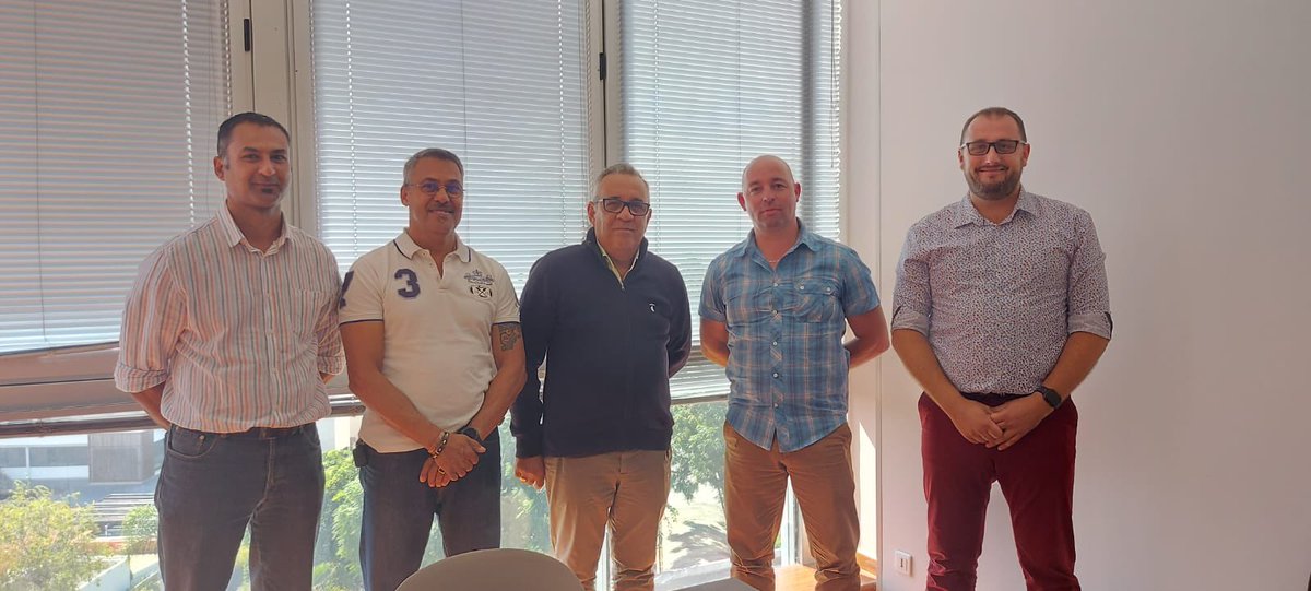 Antho_CHAUVEAU's tweet image. 🎬 Clap de fin d’un déplacement de 5 jours à l’île de La Réunion à la rencontre des autorités de tutelle et du personnel du @SDIS974 en appui de la section départementale du #SPASDIS - CFTC 974.

#pompiers #Pats
#SDIS #securitecivilededemain