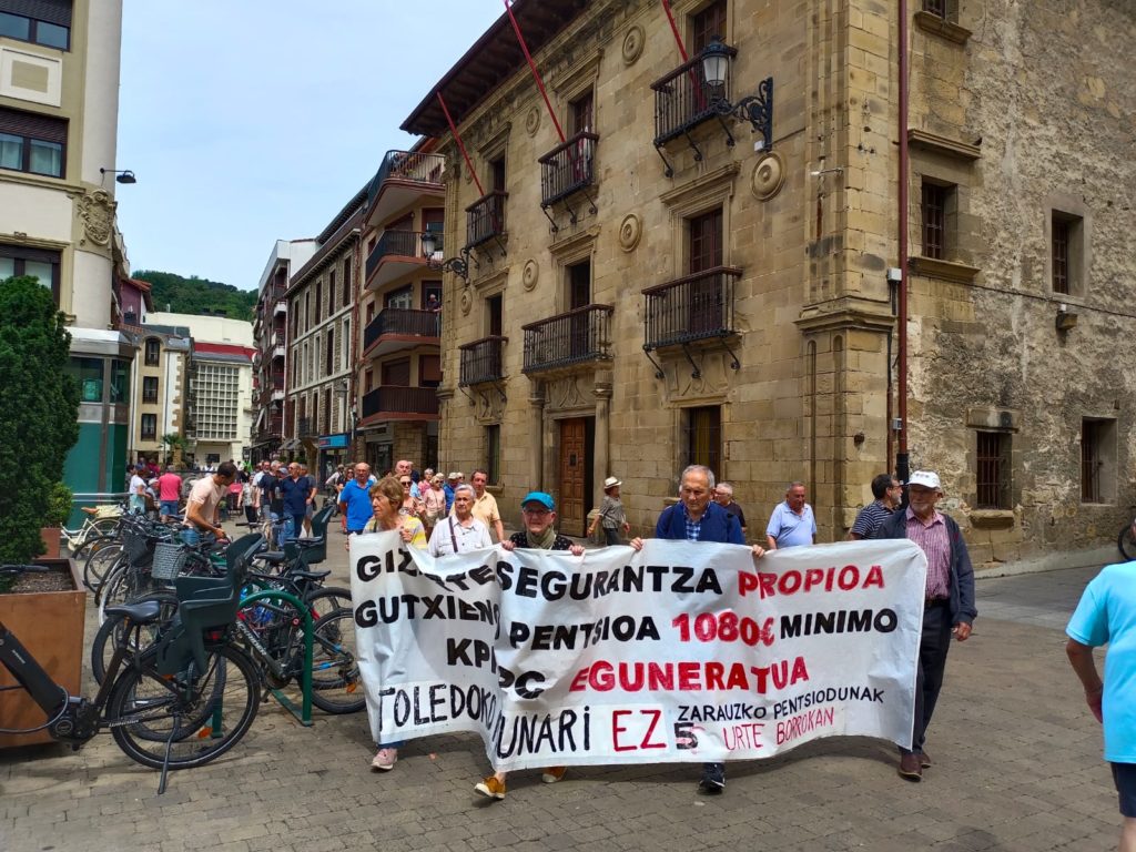 gaurgeroa tweet media