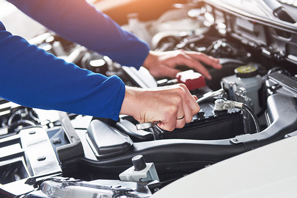 Learn the essential car maintenance practices in India to ensure your vehicle's longevity, performance, and safety. 

Read More : smpl.is/7attn

#CarMaintenance #CarCare #CarServicing #IndianRoads #CarCommunity #CarEnthusiasts #KingswayAccessories #Motorhunk