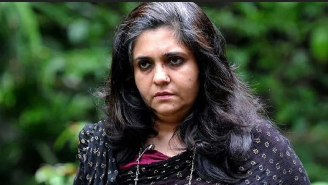 Gujarat HC has rejected regular bail application of social activist Teesta Setalvad in the case related to fabrication of documents pertaining to #2002Gujaratriots