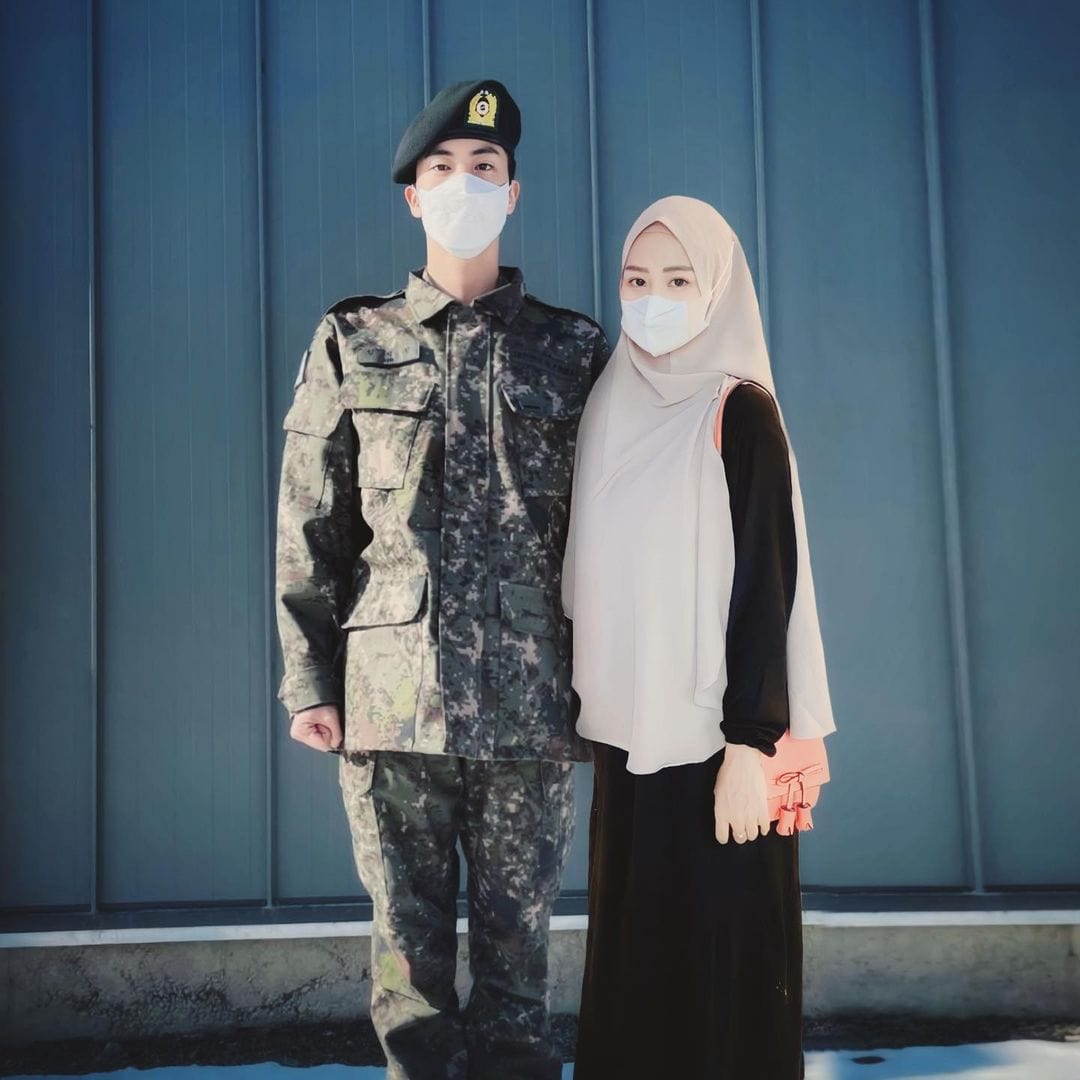 Rinaorlin's tweet photo. @ohmybeautybank Ini kakk hijab sopan dan solehah kmren aku pake pas jenguk suami wamil🙏🥲 https://t.co/1cIhGjPJMs