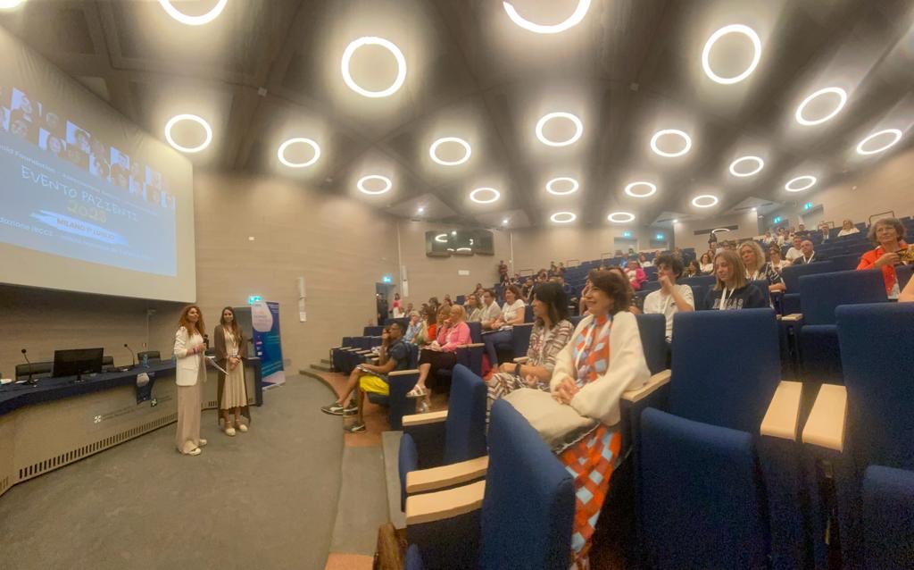 Alessandro Gronchi (@alegronchi) on Twitter photo And after the successful day of the consensus meeting of desmoid tumor working group, today is the Italian desmoid patientsβ day at β¦<a href="/IstTumori/">Istituto Tumori</a>β© β¦<a href="/ChirSarcomi_INT/">Chirurgia dei Sarcomi INT</a>β© Pregnancy, Surveillance, Cryotherapy, New drugs and more. β¦<a href="/ctosociety/">CTOS</a>β© β¦β¦<a href="/DesmoidI/">Desmoid Foundation ONLUS - Italia</a>β© And after the successful day of the consensus meeting of desmoid tumor working group, today is the Italian desmoid patientsβ day at β¦<a href="/IstTumori/">Istituto Tumori</a>β© β¦<a href="/ChirSarcomi_INT/">Chirurgia dei Sarcomi INT</a>β© Pregnancy, Surveillance, Cryotherapy, New drugs and more. β¦<a href="/ctosociety/">CTOS</a>β© β¦β¦<a href="/DesmoidI/">Desmoid Foundation ONLUS - Italia</a>β©