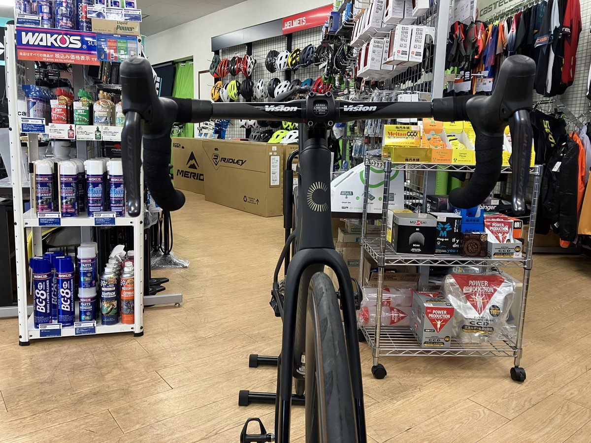super___6evo's tweet photo. New bike！！！

Cannondale supersixevo Hi-MOD Disc

ついにディスクロード！！

これからはこの自転車で安全に楽しく乗っていきたいと思います！！！

#ridecannondale https://t.co/dDe6DjVBSV