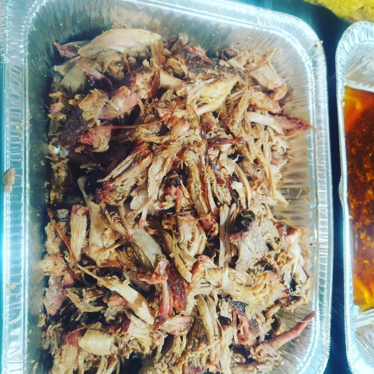 smackey70's tweet photo. Tomorrow  I put my BBQ to the test and let my sister  try it. Made some pulled pork for her. Seasoned with Meat church seasoning best color in BBQ. Smoked on my Lone Star Grillz pellet smoker with Pitboss competition blend pellets. @MeatChurch @Lonestargrillz @PitBossGrills #BBQ https://t.co/34hVnr83Pq