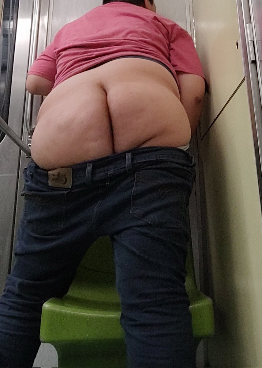 Gordo4Cheaser's tweet photo. #crusingmetro #cruisingbañoscdmx  #cruisingciudaddeméxico #bareback #Chubby https://t.co/ejAkWlVYJq