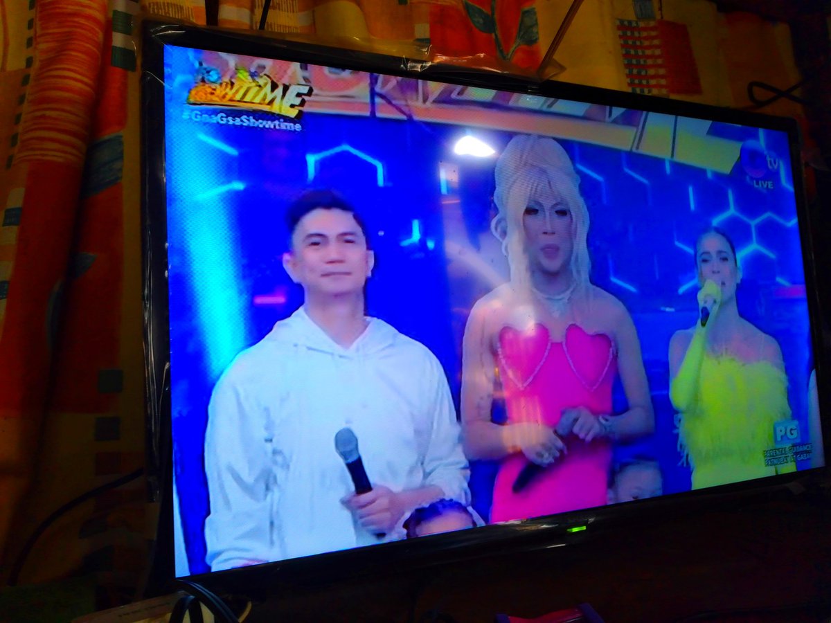 Neil_Pasco's tweet photo. #GnaGsaShowtime https://t.co/4PY23rRRQC