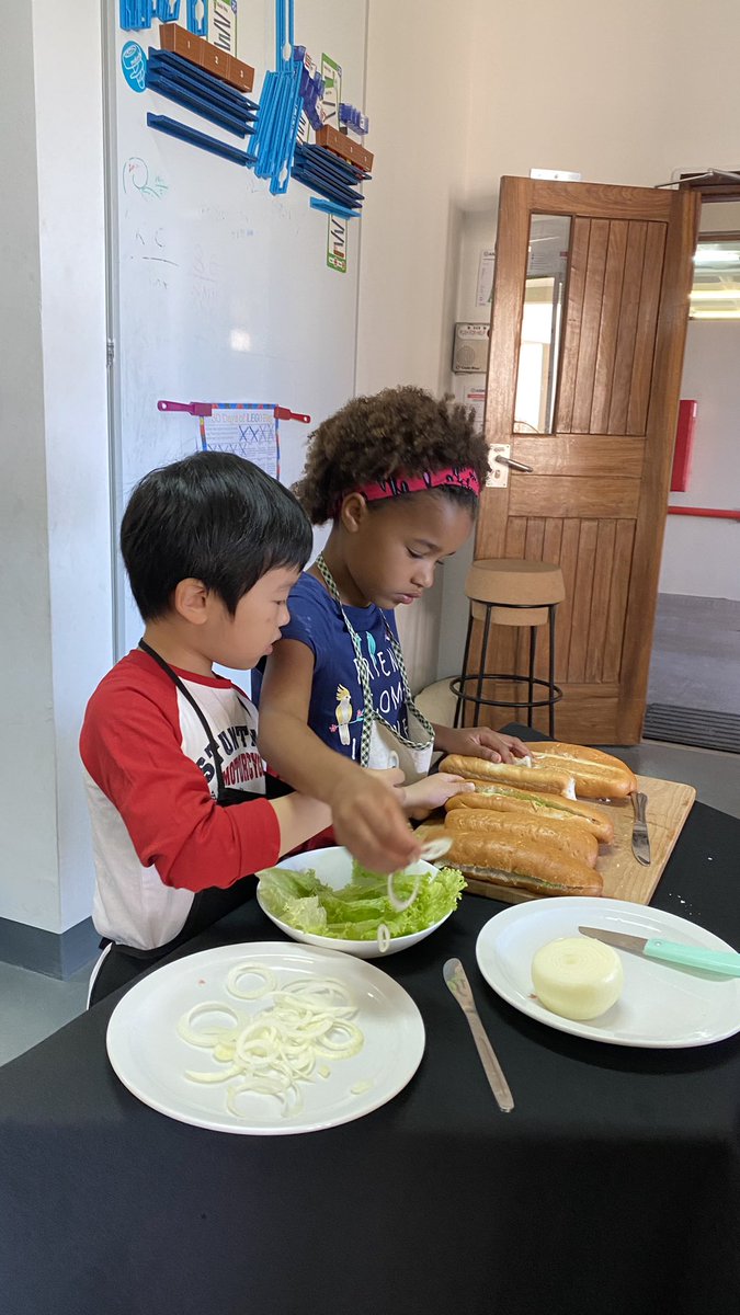 AmyChasauka's tweet photo. Here is another cooking session in our #aismSTEMLab! We are strong advocates of learner’s voice @AISMmoz. Our learners wanted to make their own lunch and they all agreed to make 🌭’s. Here is how the cooking process went. #STEM #aismlearns #aismholidaycamp https://t.co/rexCAKpoKw