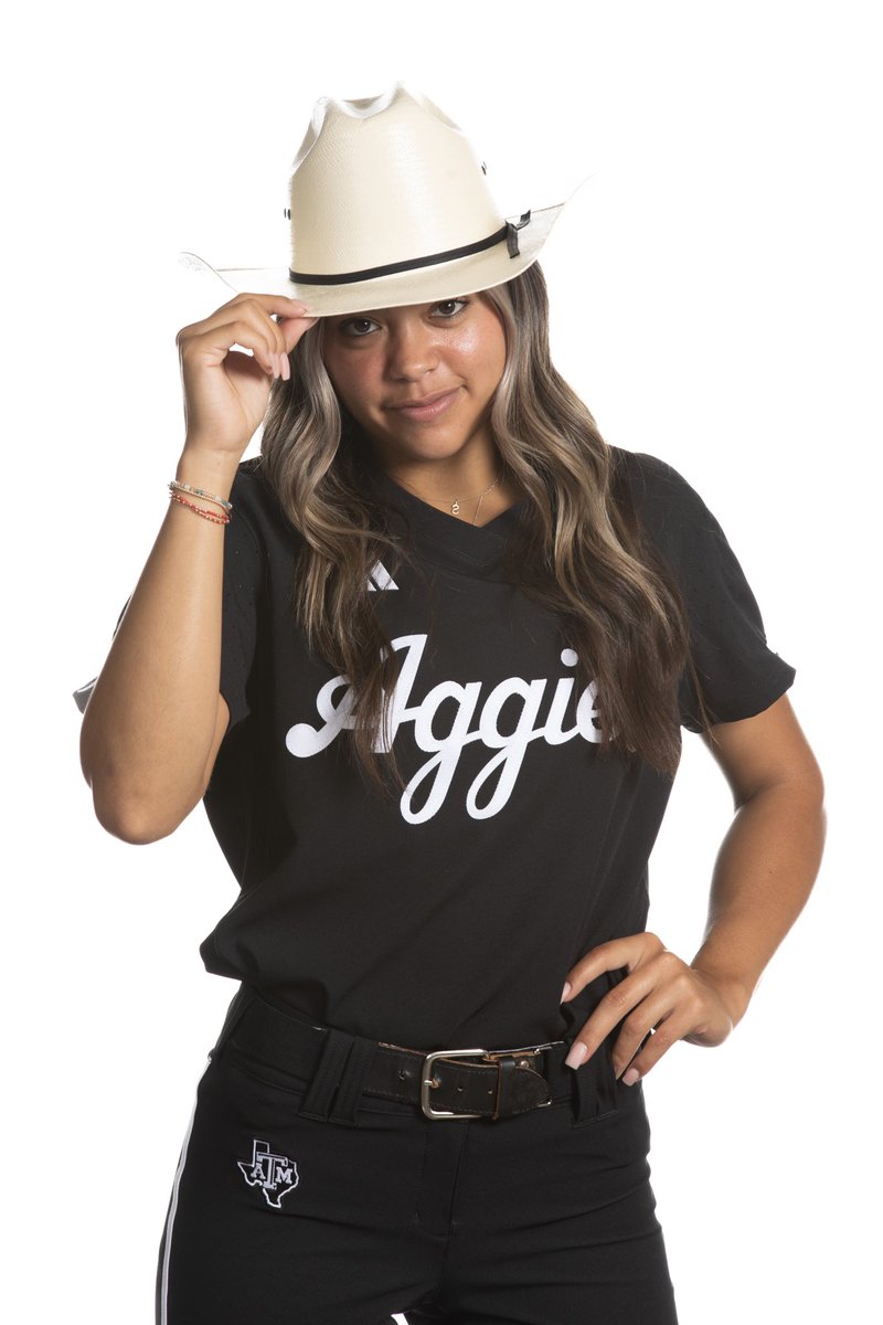 long live cowgirl 🤠🤠 #GigEm