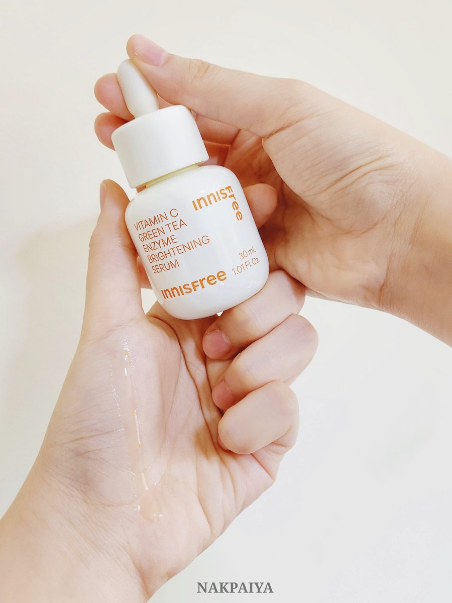 inkoreacosme's tweet photo. Innisfree Vitamin C Green Tea Enzyme Brightening Serum มาไทยแล้ว ใช้มา4สัปดาห์รอยแดงสิวจางลง
ปังจนต้องหาสีแป้งใหม่

มีวิตซี3-O Ethyl Ascorbic Acid+
เอนไซม์ชาเขียวเป็นANTIOXIDANT
มีรอยสิว กังวลผิวหมองๆผิวไม่สม่ำเสมอ แนะนำให้สอย👏
#เดบิวต์ผิวไบร์ท #innisfreethailand #Innisfreevitac https://t.co/RegdHHB54G