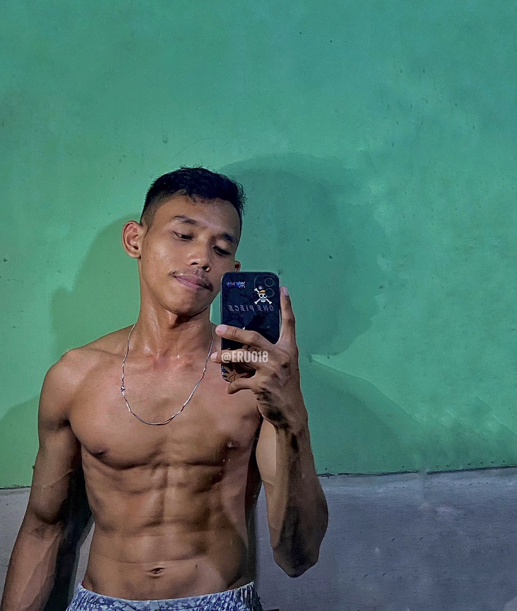 Postingan pertama di sini 😅✌🏼