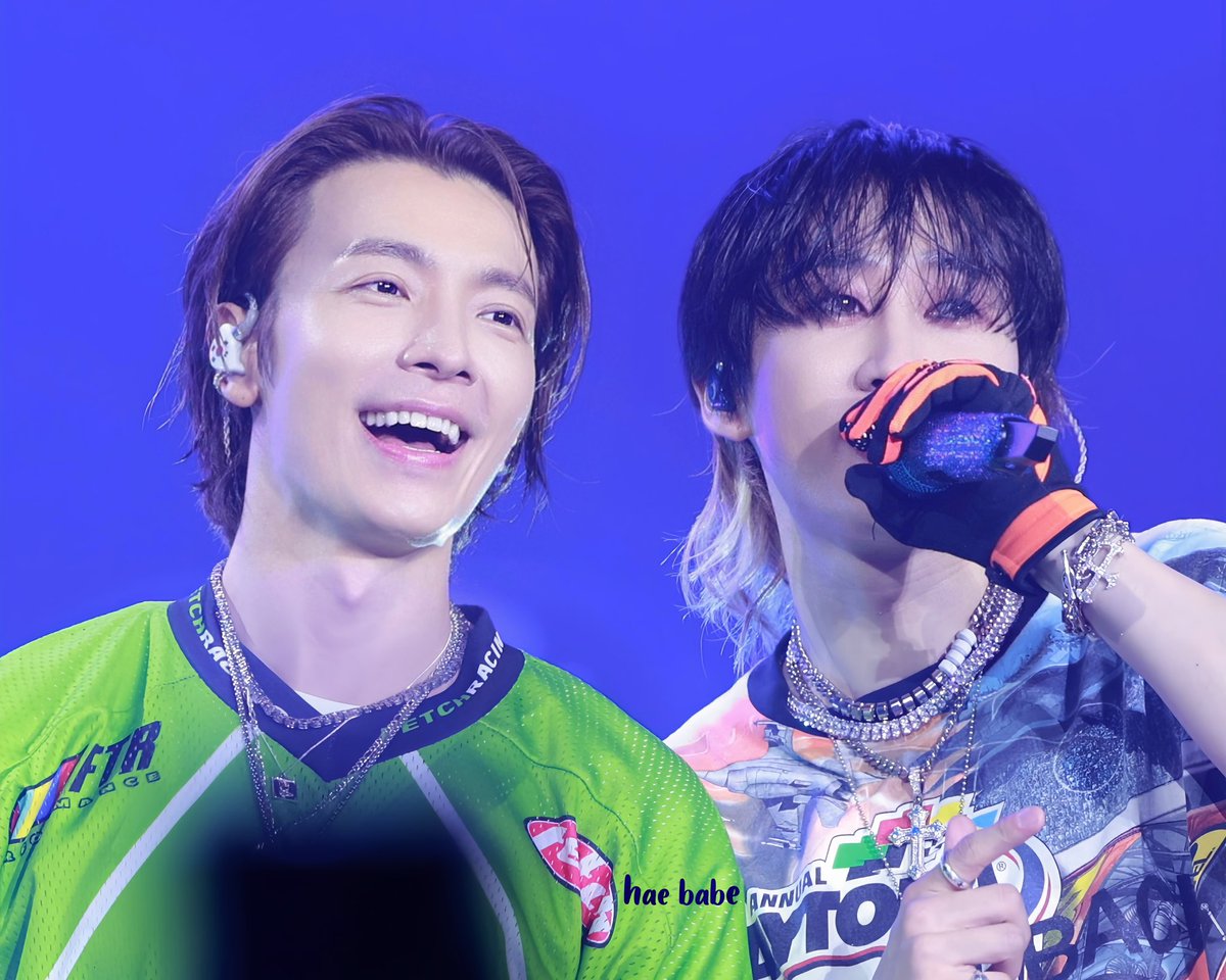 230625 DElight Party 

🚫Do not remove/crop the logo 
🚫Do not edit (including resizing/ cropping the photo) 
🚫No commercial use 

#Donghae #Eunhyuk #동해 #東海 #SJ #SuperJunior #슈퍼주니어 #DElight #DnE #SuperJunior_DnE 
<a href="/donghae861015/">Super Junior 이동해</a> <a href="/AllRiseSilver/">Dalnim</a>