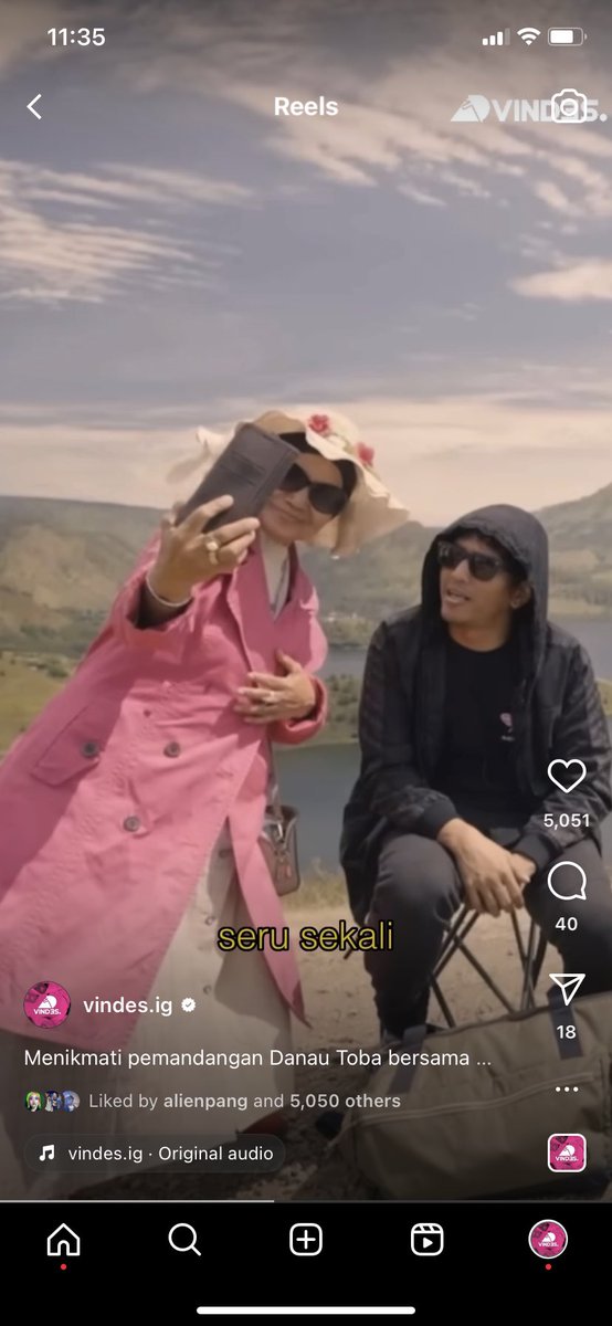 Udah liat <a href="/oomleo/">Narpati Awangga</a> <a href="/dashenfo/">Henry Foundation</a> disamperin opung-opung waktu shooting di Danau Toba?😂