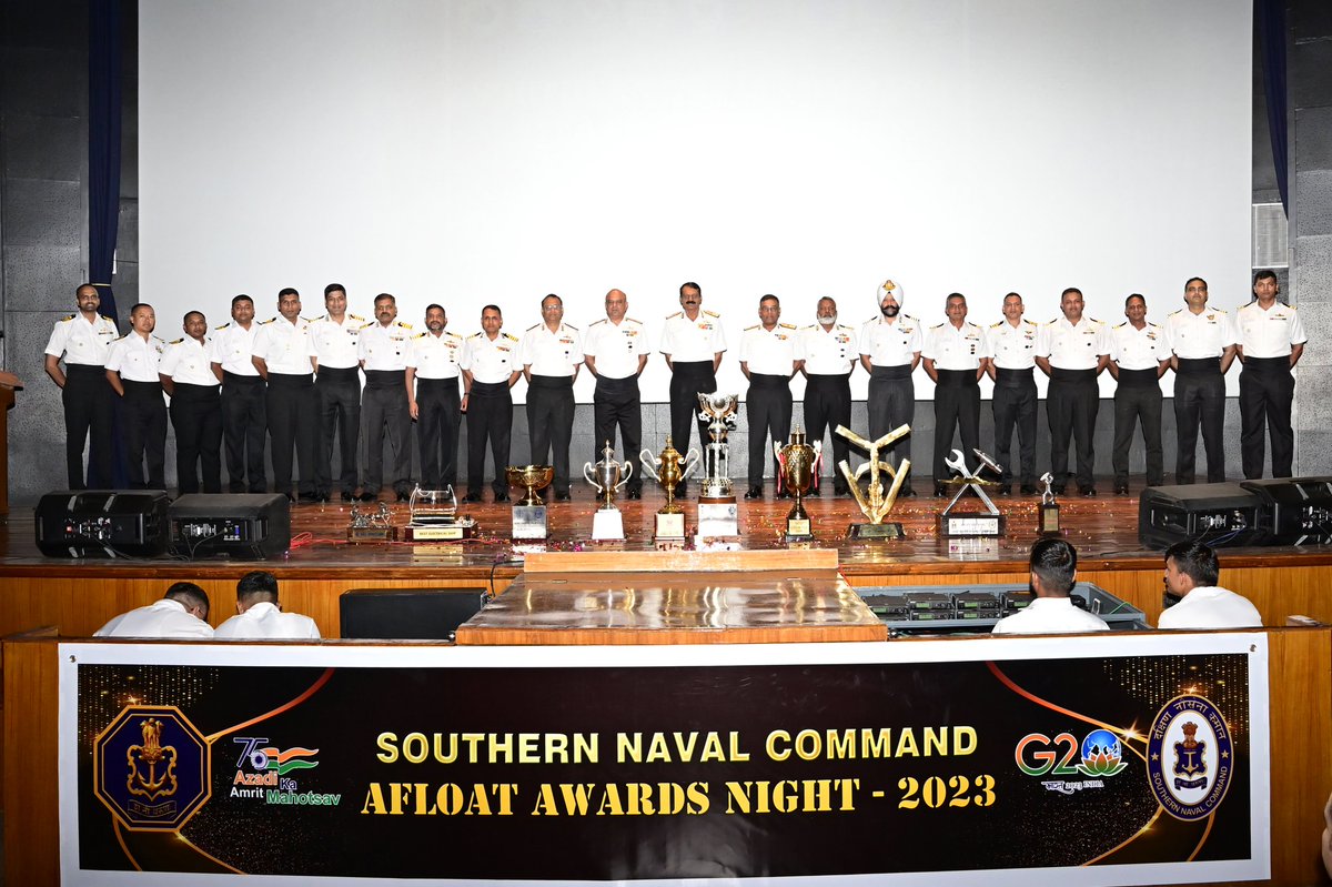 IN_HQSNC's tweet photo. Acknowledging #Operational achievements & combat efficiency of #SNC ships, SNC Afloat Award Function was held at Naval Base,#Kochi.SNC ships have been at forefront of Op activities,Trg Ex& #foreigncooperation over the past 1 year. VAdm MA Hampiholi #FOCINC,SNC was the Chief Guest https://t.co/lp4fUqmBxt