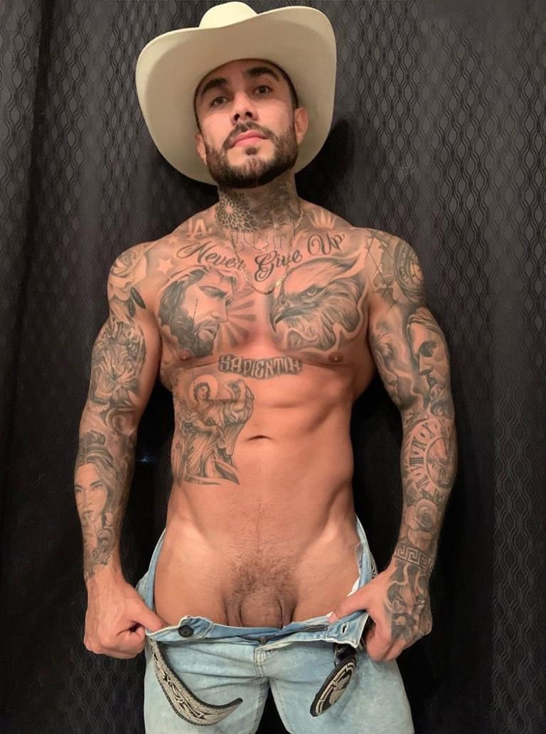 mikeloverfitn's tweet photo. Contenido sin censura solo en https://t.co/0TAjTUX2mC https://t.co/0L2UIh1gPk
