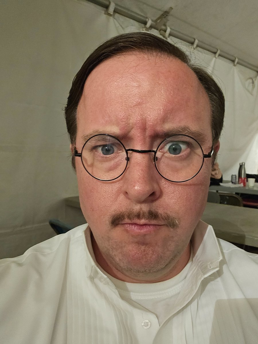 I went for Errol Flynn and I ended up as Higgins!

#setlife