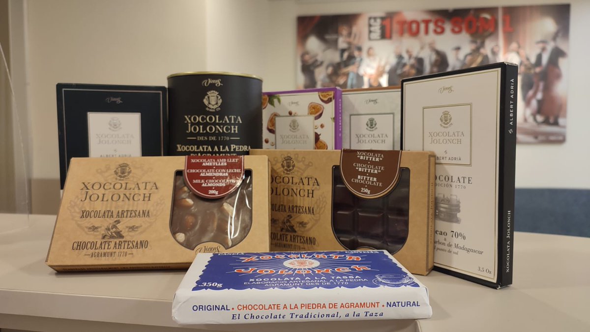 🍫 Posem en joc el lot que més us agrada: el de Xocolata Jolonch de <a href="/TorronsVicens/">Torrons Vicens</a>!

➡️ Tots preparats per seguir-nos a través de Twitter i fer RT d'aquesta piulada. Recordeu que teniu temps NOMÉS fins les 8h del matí. Molta sort!!!

▶️📻 rac1.cat/directe