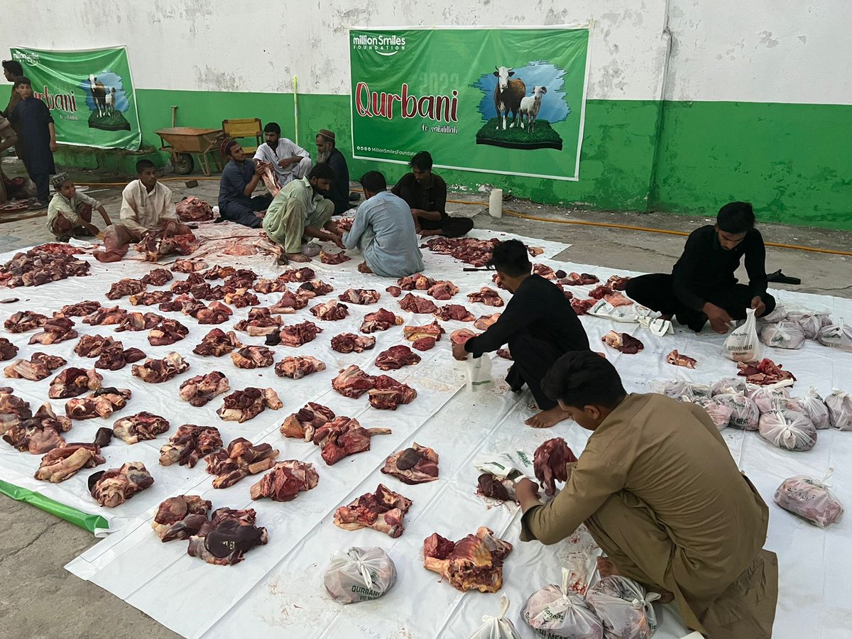 MSfoundationPK's tweet image. The Qurbani in Mardan, KPK for 100s of families supported with your contributions.

Thank you for your love, support and prayers for our brothers &amp;amp; sisters. You ALL have been a reason of spreading &quot;Smiles for Humanity&quot; in Neelum Valley.

 #QurbaniwithMSF #SmilesforHumanity…