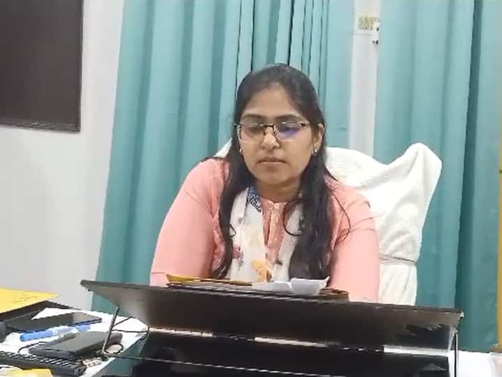 AjitMallick19's tweet photo. Please Take strict action against #JyotiMaurya
#ManishDubey
#suspendJyotiMaurya
#SuspendManishDubey
@BJP4UP @narendramodi @myogiadityanath @Uppolice @UPGovt @AmitShah @timesofindia @TimesNow @htTweets @ndtvindia https://t.co/FKbOwMWm6m