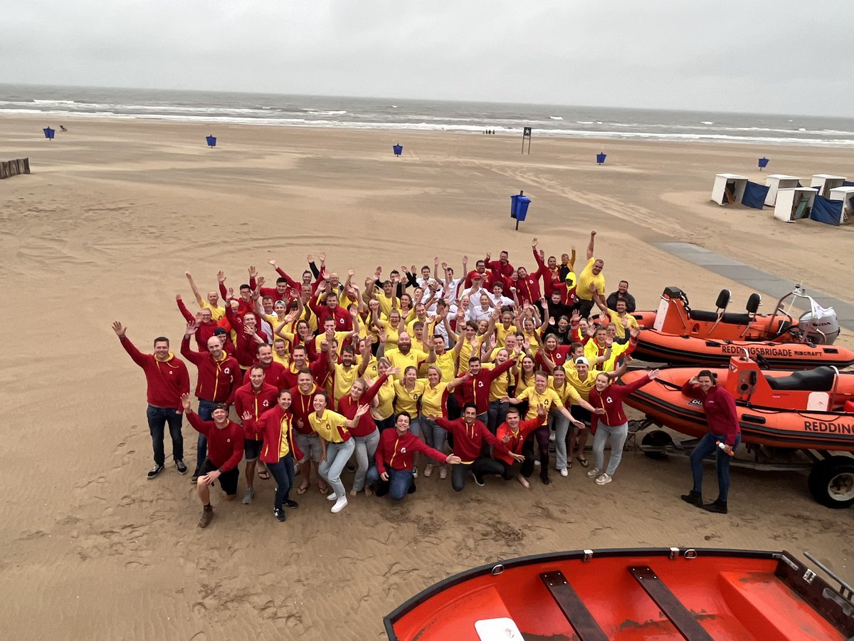 Nu al trots op deze toppers! <a href="/sarkatwijk/">SAR Katwijk</a>  <a href="/RBKatwijk/">Katwijkse Reddingsbrigade</a>