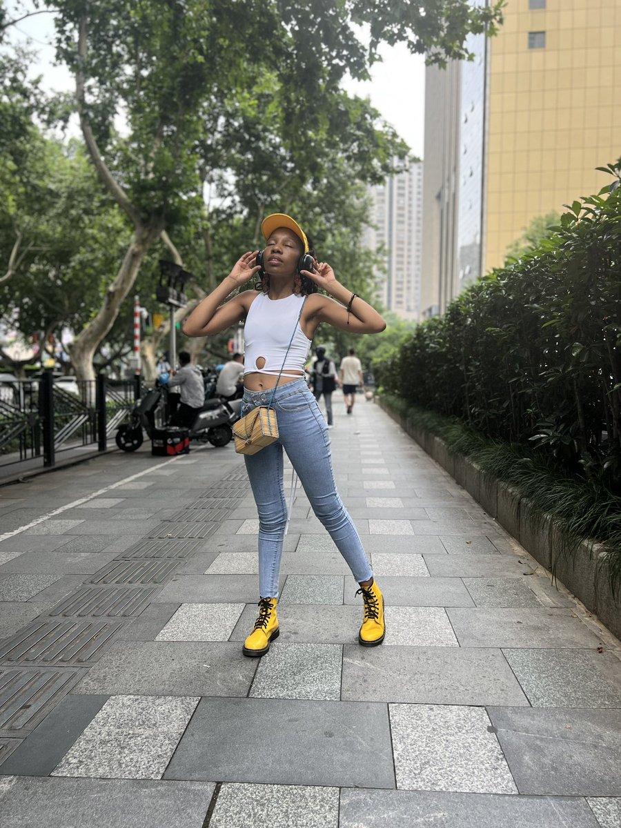 I loved the city of Nanjing❤️

My week in China has come to an end. My heart is full. This is the most wholesome youth program I’ve participated in. 

I’m proud of me. For representing my country and continent with grace.  

Off to Shangai then we fly home🙏🏾

#AGirlFromNkulumane