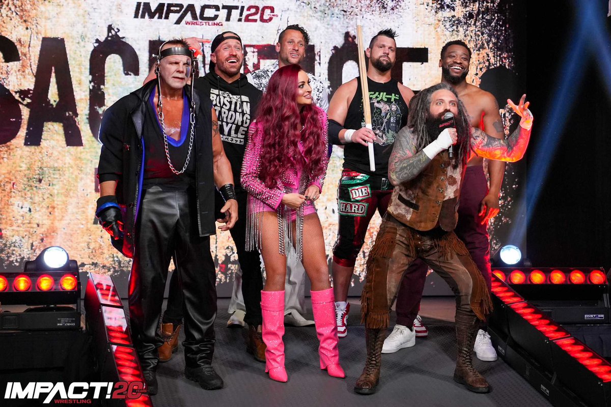ohsomariawebs's tweet photo. March 3 - Impact Wrestling

#mariakanellis #thekingdom https://t.co/mp2QNvZE1F