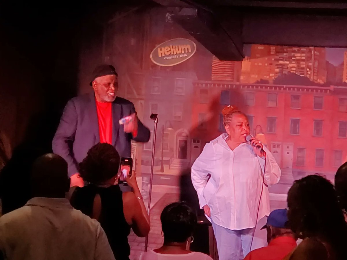musicfilmdiva's tweet photo. Had fun tonight @HeliumComedy in #Philly watching #MyraJ & Dr. #GeorgeWallace, who told me he was my real daddy! I said, "well, let's trade numbers because I need a new one!" There's a 9:30 show on Saturday that's not sold out. Treat yourself if you're able, you won't regret it! https://t.co/klSTvcXCfC