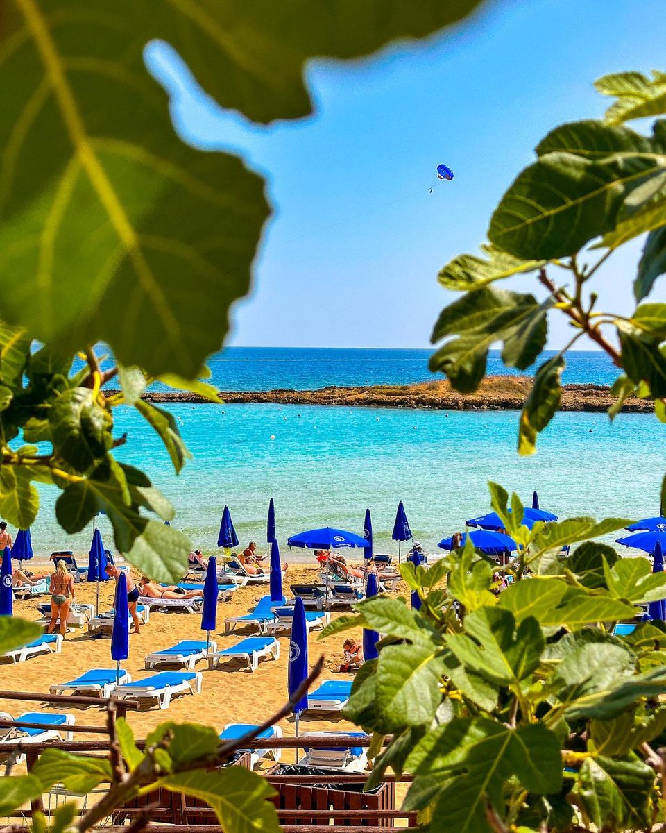 🌿 Hello July! Kalimera from Fig Tree Bay, Protaras! 🏖️
This beach is truly magnetic, don't you agree? 🌴🌞
📷 <a href="/vermllllon/">andrew</a> 
#visitcyprus #lovecyprus #figtree #protaras #famagusta