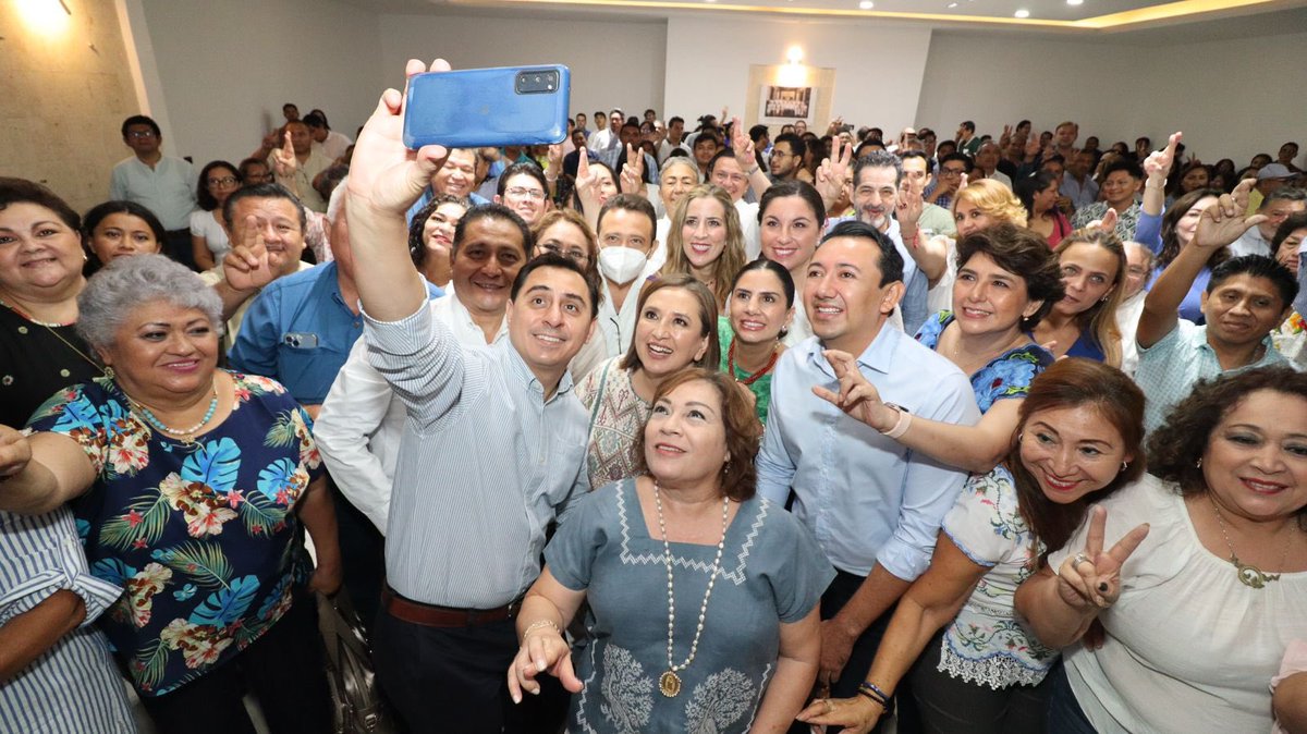 Construyamos un futuro sin odio, sin divisiones y sin polarización.

¡Gracias <a href="/PANMeridaMx/">PAN Mérida</a> por tanto cariño!

¡Nos veremos pronto!

#XóchitlVa