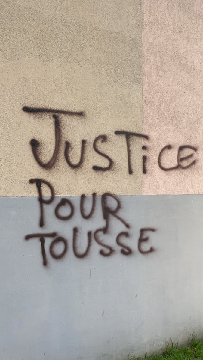 Le Doc tweet media