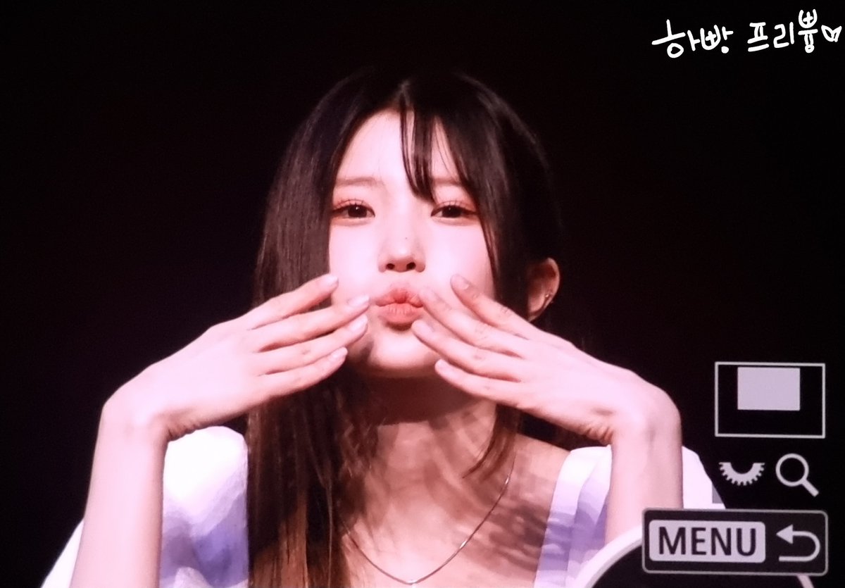 hibread970929's tweet photo. 230701 프리뷰

#프로미스나인 #fromis_9 #송하영 #hayoung #ハヨン

7월 되자마자 귀여우심 https://t.co/iE1FYZGfa1
