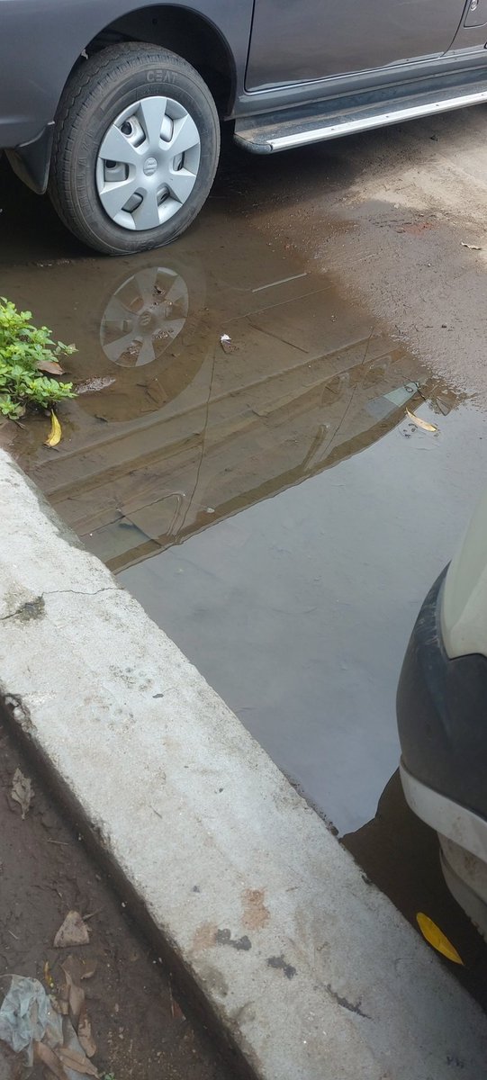 Manoj67701526's tweet photo. @VMCVadodara @ Dear Sir,Please send you team to clean rain water gutter outside Brij Industries,GIDC - Vadsar Road ,Sussen Circle towards Jupiter Chokdi.Thank you. https://t.co/COnPZRBPZ7