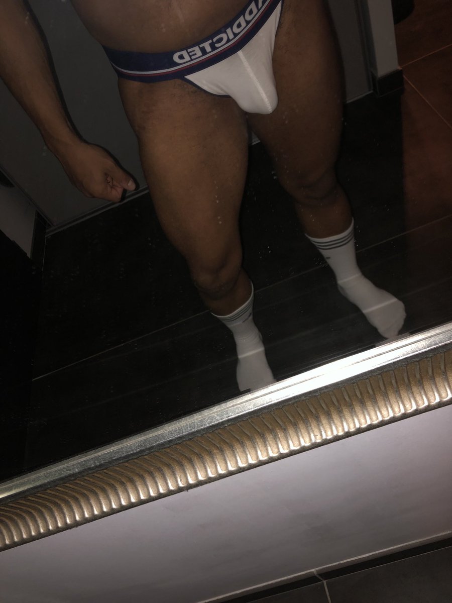 Sl_bbk_69's tweet photo. En forme ce week-end, qui est resté sur Lyon 😜
#gaylyon #gaybbk #barebackgay https://t.co/KNA7jON3X7