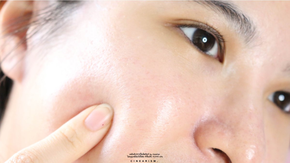 เซรั่มหน้าเด็กลูกรักคนโปรด🤍จะเป็นใครไปไม่ได้ Lancôme Génifique Serum นี่ใช้ต่อเนื่องมาหลายขวดละ คอนเฟิร์มว่านางดีจริง ตามขื่อเสียงที่มีรีวิวมากมาย เนื้อบางเบา ใช้แล้วผิวฟูเด้งสุดๆ อยากบอกว่าถ้ามีไฟลต์ไปช้อปที่ #KingPower ราคาดีมาก คุ้มสุดๆ  #ช้อปครบทุกความเป็นไปได้