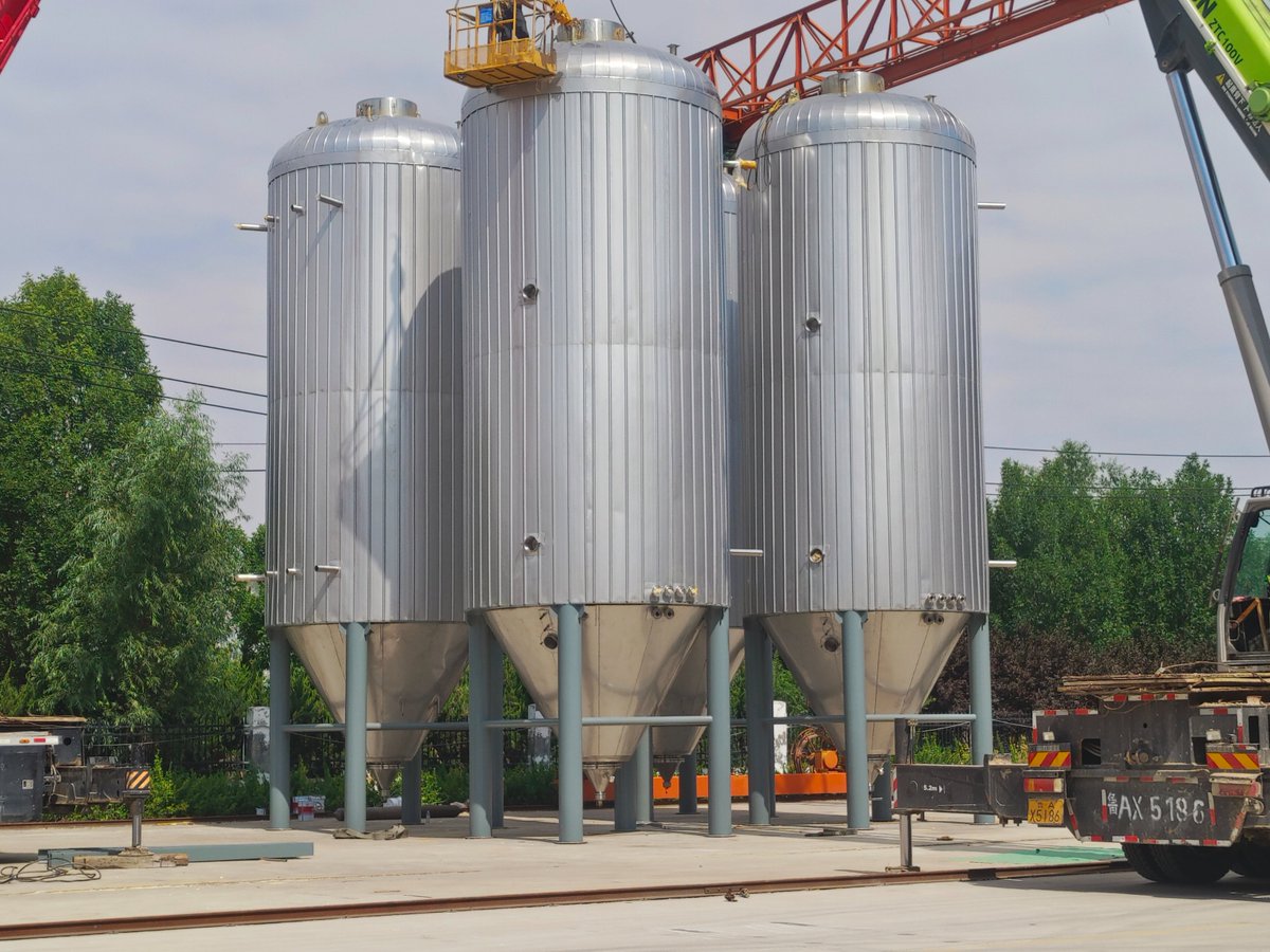HelenLiu2018's tweet image. 640HL beer fermentation tanks are shipped to Europe, good luck and work hard🛳🛳🛳

Email: helen@tonsenbrew.com
WhatsApp: +86 153 1556 2731
#fermenter #beerbrewing #beer #unitank #fv #cct #bbt #brewingequipment #craftbeer #bière #biereartisanale #brasserie #beerfactory #brewery