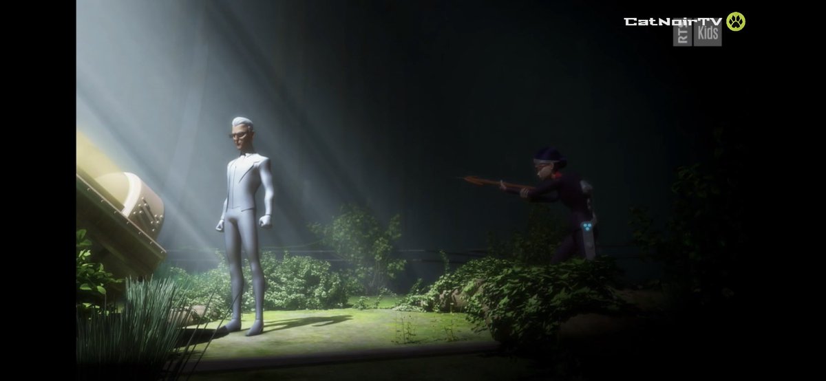 adrienscardigan's tweet photo. #MLBS5Spoilers 

this has to be the most terrifying thing ever happened in miraculous https://t.co/ndPmw7uBJr