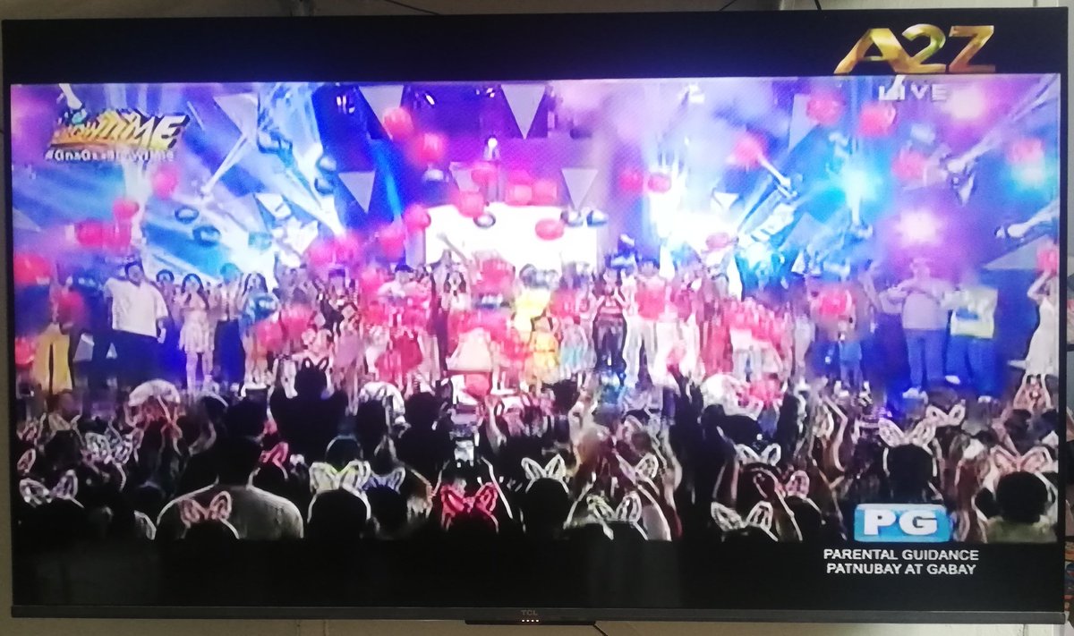 JuanderfulVibe's tweet photo. The @itsShowtimeNa multiverse!! #GnaGsaShowtime https://t.co/jkZvzvjmyk