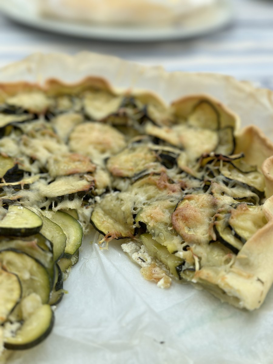 Savour the flavours of summer with this creamy courgette tart, where the richness of the cream cheese complements the delicate flavours of the courgettes.

You'll find a vegan alternative too..equally delish, worth making vegan or not!
Bon appétit!
 - mailchi.mp/7638a44dc7f1/r…