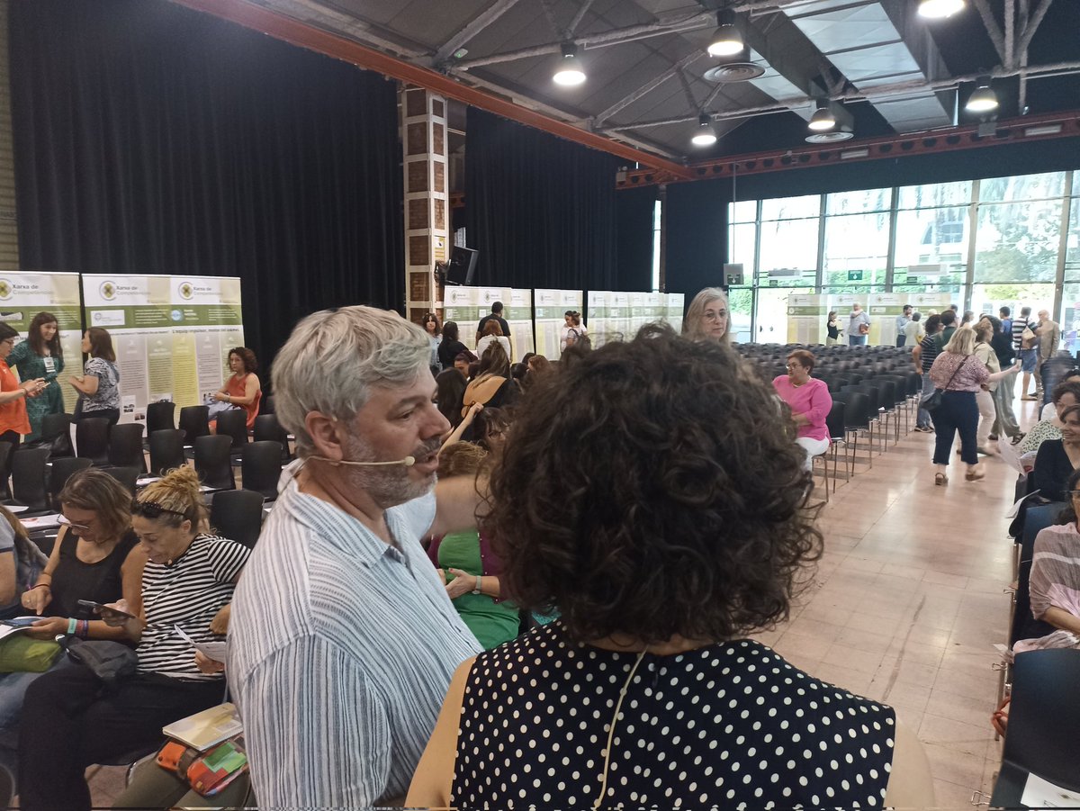 Xarxa de Competències tweet media