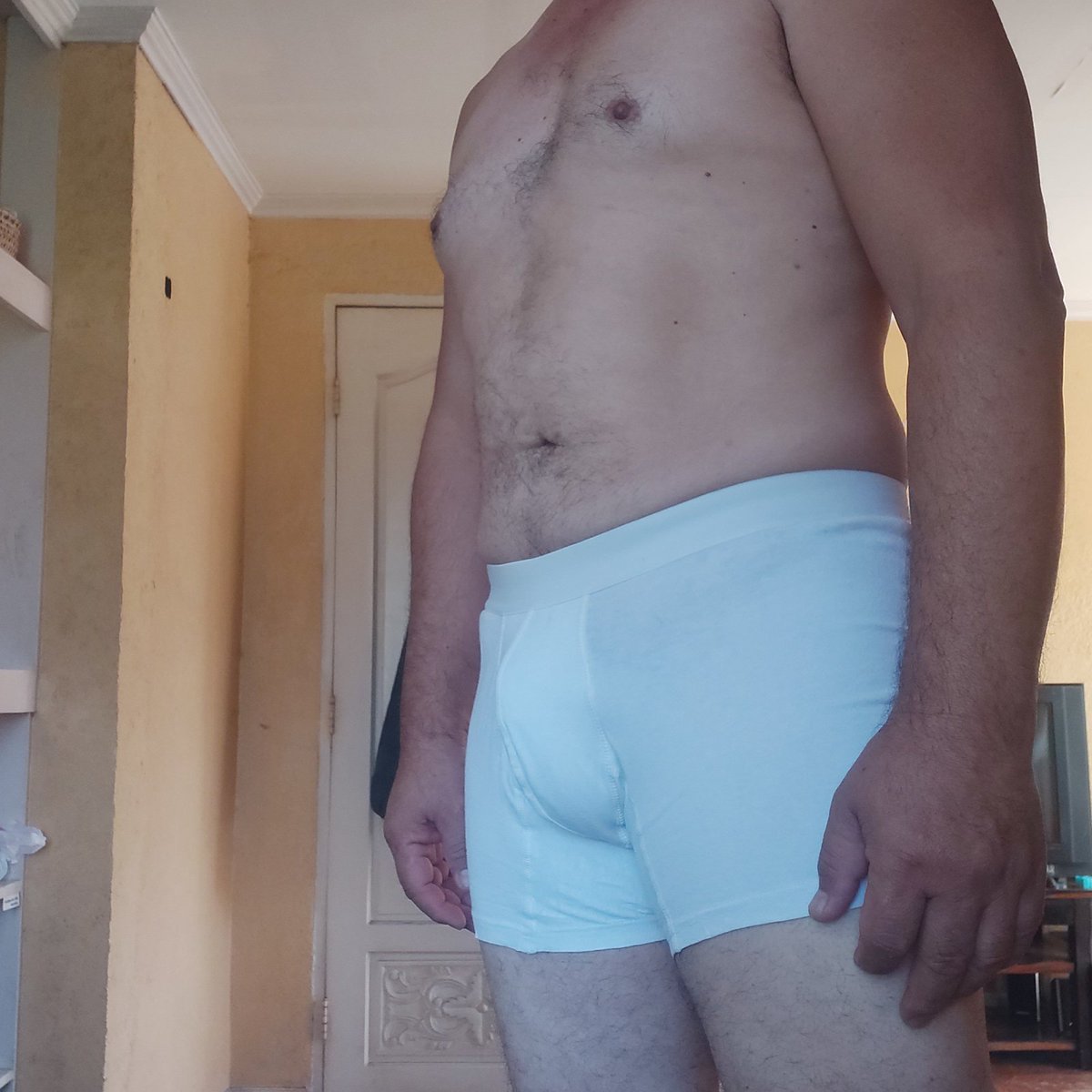 Krl69691's tweet photo. Pinoy seaman

#daddy 
#pinoydaddy
#sarapngpinoy
#whitebriefs https://t.co/ArHwvleT8q
