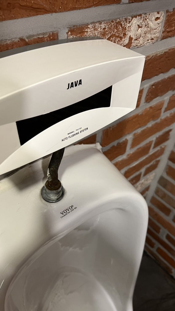 starbuxman's tweet image. Is there anything you can’t build with @java these days?