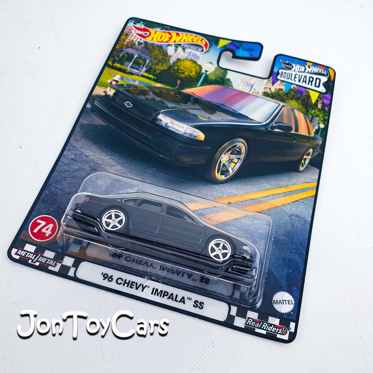 JonDiecastBox's tweet photo. Great Boulevard set! The 5th is something we never guessed Hot Wheels will make .. Check the full case unboxing here: https://t.co/Vzad5QHydd
#hotwheels #caseunboxing https://t.co/lNzODeaZM4