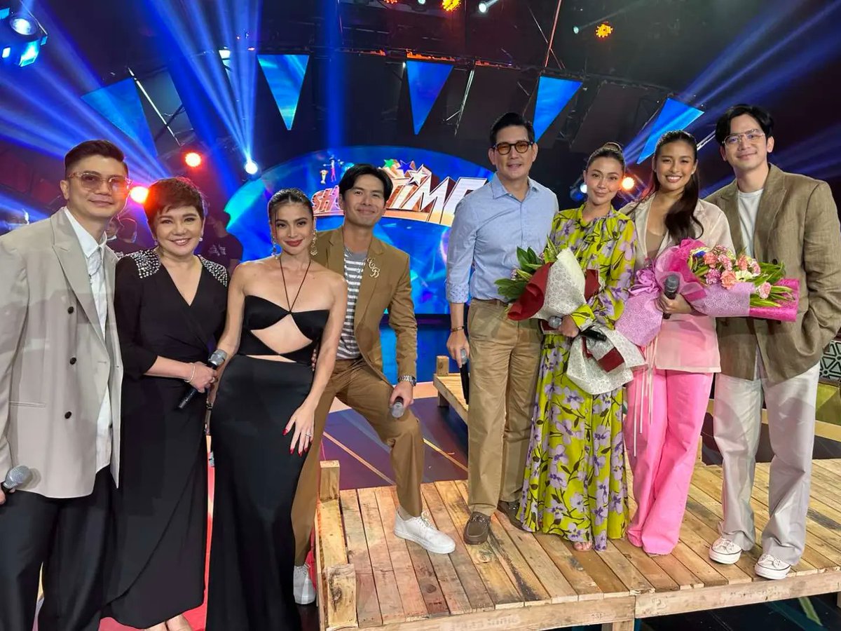 #ICYMI: Sparkle stars @sanya_lopez, @dealwithBARBIE, @pokwang27, Rodjun Cruz, @RAYVERCRUZ20, @gabbi, and @ImRichardYap08 on 'It's Showtime' ✨️😍

#GnaGsaShowtime #SanyaLopez #BarbieForteza #Pokwang #RodjunCruz #RayverCruz #GabbiGarcia #RichardYap