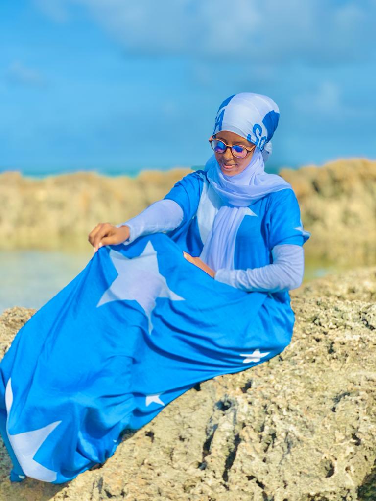 aadan_idil's tweet photo. Independence day on July 1 congratulations to Somali people🇸🇴🇸🇴🇸🇴🇸🇴. https://t.co/1yrBtn44uT